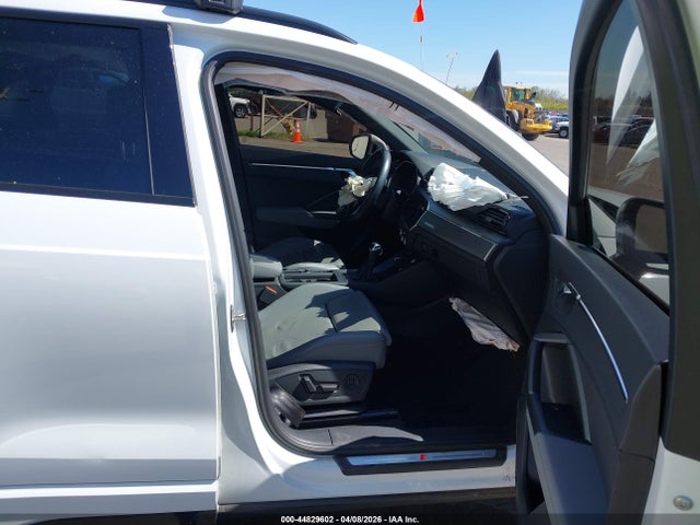 Aukcja sprzedaży 2023 Audi Q3 Premium 45 Tfsi S Line Quattro Tiptronic, vin: WA1DECF36P1112077, numer aukcji: 44829602