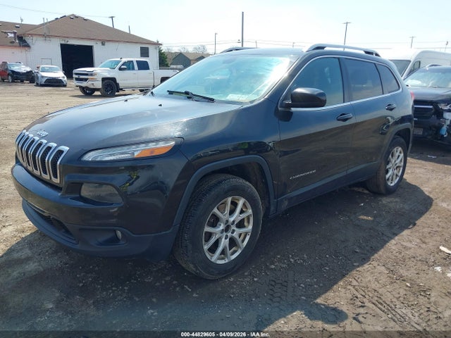44829605 :رقم المزاد ، 1C4PJMCB8EW198105 vin ، 2014 Jeep Cherokee Latitude مزاد بيع