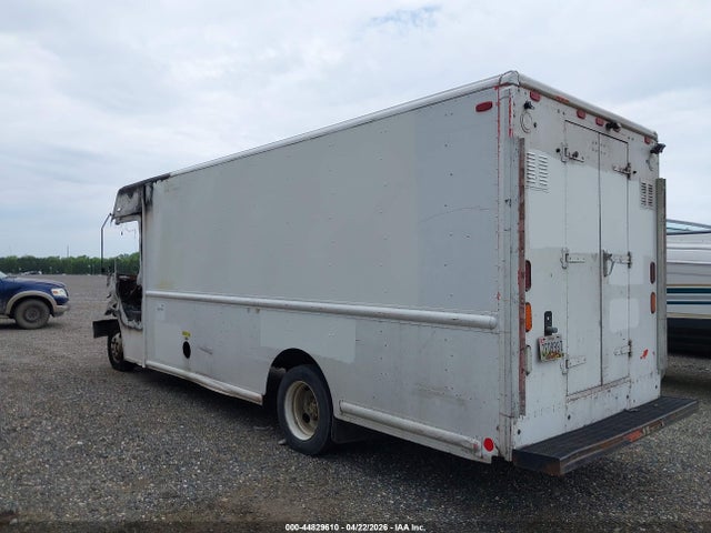 2009 Freightliner Chassis M Line Walk-in Van მანქანა იყიდება აუქციონზე, vin: 4UZAANDU99CAM6111, აუქციონის ნომერი: 44829610