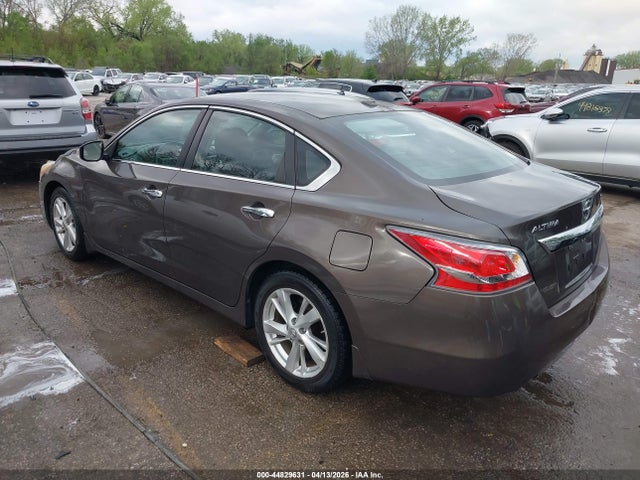 2015 Nissan Altima 2.5 Sl მანქანა იყიდება აუქციონზე, vin: 1N4AL3AP4FN359166, აუქციონის ნომერი: 44829631