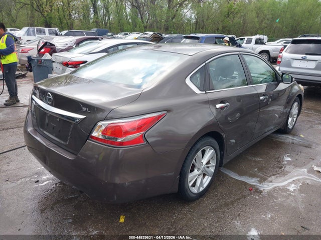 2015 Nissan Altima 2.5 Sl მანქანა იყიდება აუქციონზე, vin: 1N4AL3AP4FN359166, აუქციონის ნომერი: 44829631