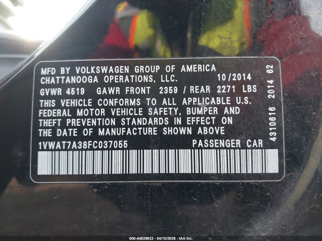 2015 VOLKSWAGEN PASSAT 1VWAT7A38FC037055 Photo 8
