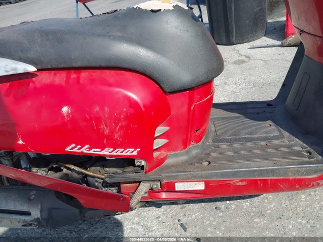 Kymco Usa Inc Like 200i 2014 LC2D2H126EC100567 Image 8
