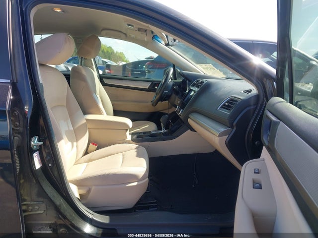 44829696 :رقم المزاد ، 4S3BNAC64J3006089 vin ، 2018 Subaru Legacy 2.5i Premium مزاد بيع