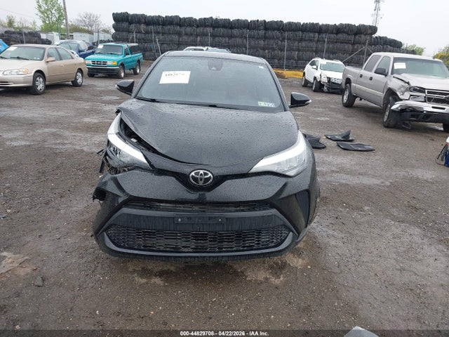 NMTKHMBX0LR108718 Toyota C-HR XLE