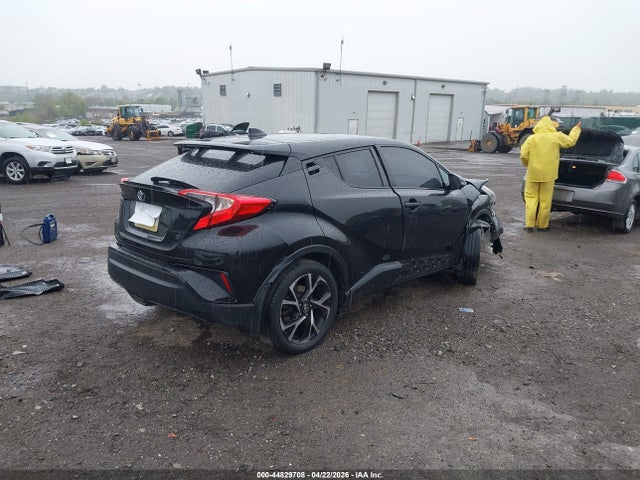NMTKHMBX0LR108718 Toyota C-HR XLE