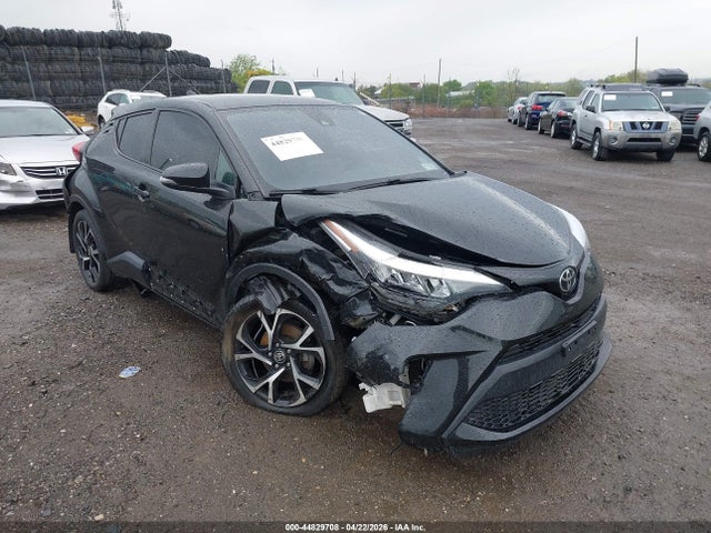 NMTKHMBX0LR108718 Toyota C-HR XLE