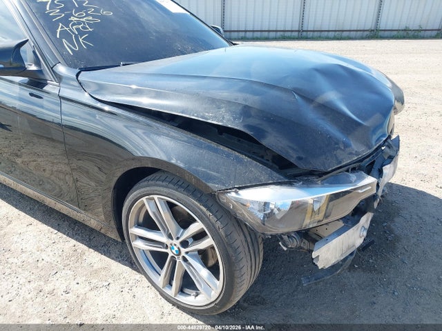 2012 Bmw 328i მანქანა იყიდება აუქციონზე, vin: WBA3A5G59CNP17512, აუქციონის ნომერი: 44829720