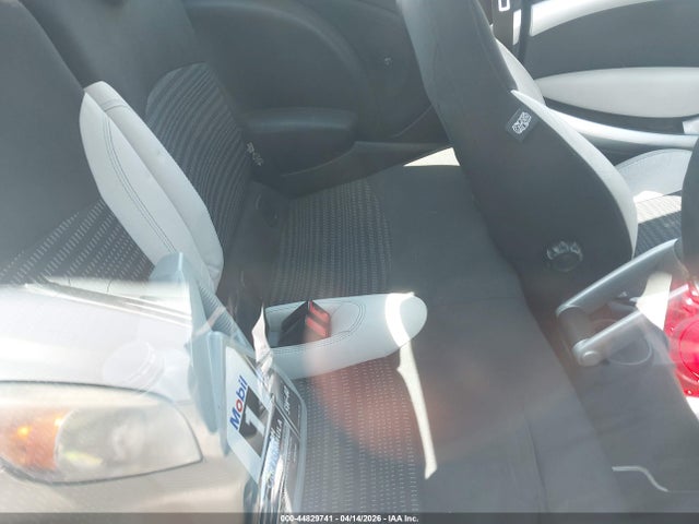 2010 MINI COOPER S WMWMF7C56ATZ69685 Photo 7