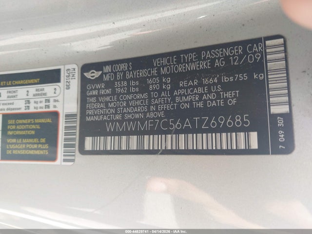 2010 MINI COOPER S WMWMF7C56ATZ69685 Photo 8