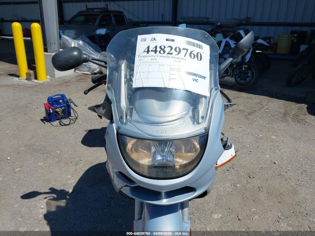 44829760 :رقم المزاد ، WB10557A72ZG35972 vin ، 2002 Bmw K1200 Rs مزاد بيع