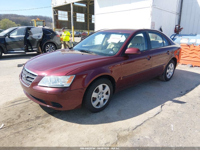 2010 HYUNDAI SONATA 5NPET4AC2AH594057 Photo 1
