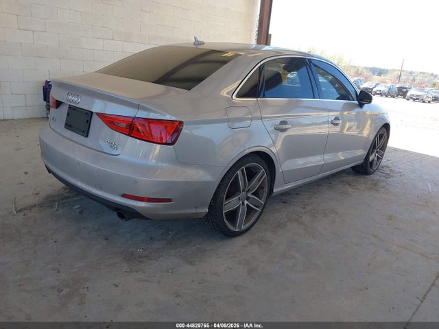 Продаж на аукціоні авто 2015 Audi A3 2.0t Premium, vin: WAUEFGFFXF1046640, номер лоту: 44829765