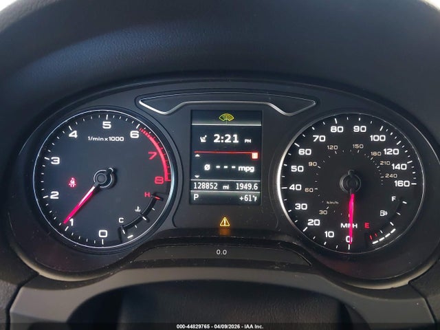 Продаж на аукціоні авто 2015 Audi A3 2.0t Premium, vin: WAUEFGFFXF1046640, номер лоту: 44829765
