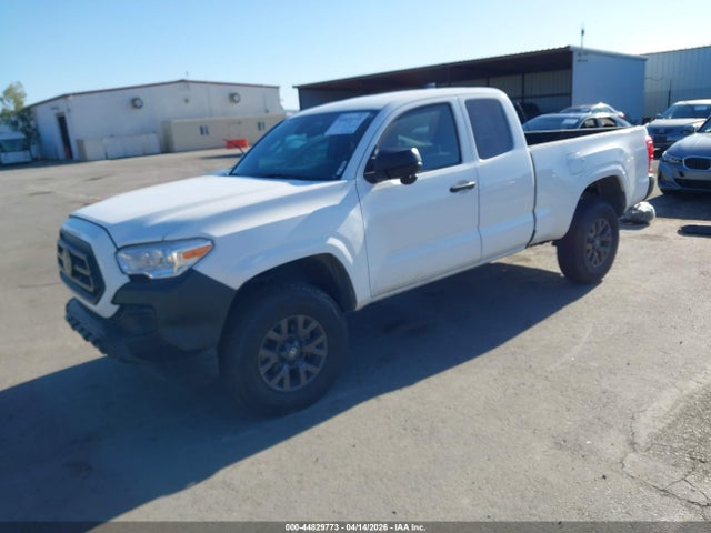 Toyota Tacoma Sr 2022 3TYRX5GN8NT055659 Image 2