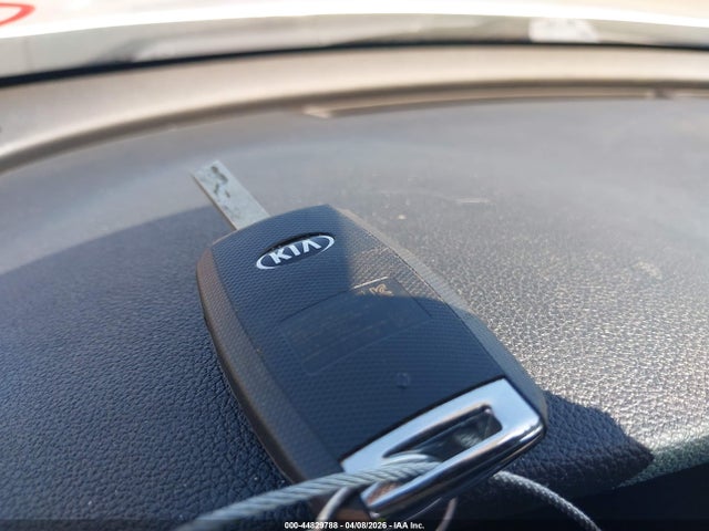 Продажа на аукционе авто 2018 Kia Optima Lx, vin: 5XXGT4L34JG269816, номер лота: 44829788