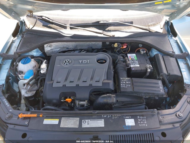 2012 VOLKSWAGEN PASSAT 1VWCN7A36CC068075 Photo 9