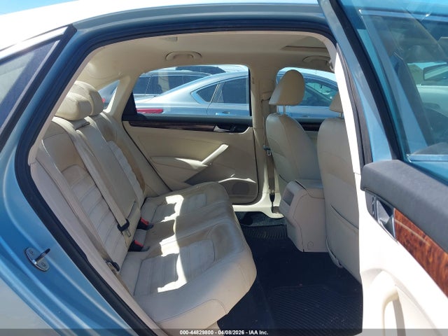 2012 VOLKSWAGEN PASSAT 1VWCN7A36CC068075 Photo 7