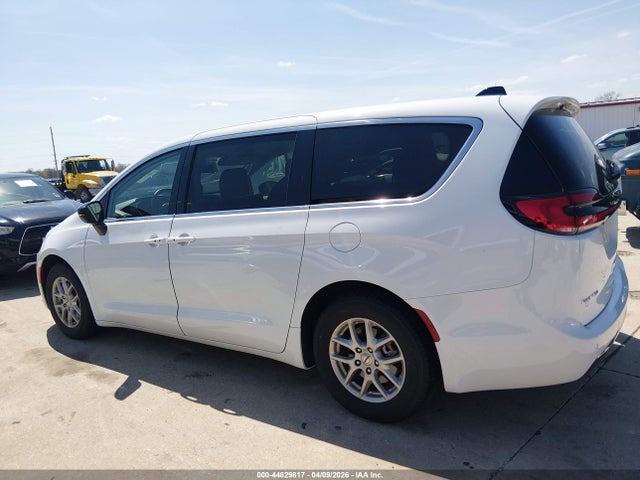 Продажа на аукционе авто 2024 Chrysler Pacifica Touring L, vin: 2C4RC1BGXRR125167, номер лота: 44829817