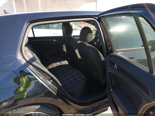 Продаж на аукціоні авто 2019 Volkswagen Golf Gti 2.0t Autobahn/2.0t Rabbit Edition/2.0t S/2.0t Se, vin: 3VW5T7AU3KM011711, номер лоту: 44829832