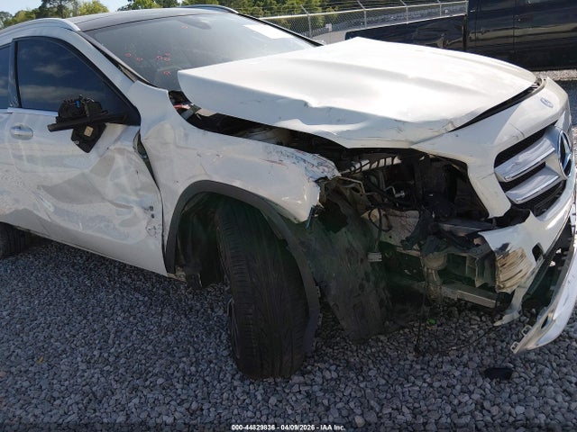 44829836 :رقم المزاد ، WDCTG4EB7GJ262574 vin ، 2016 Mercedes-benz Gla 250 مزاد بيع