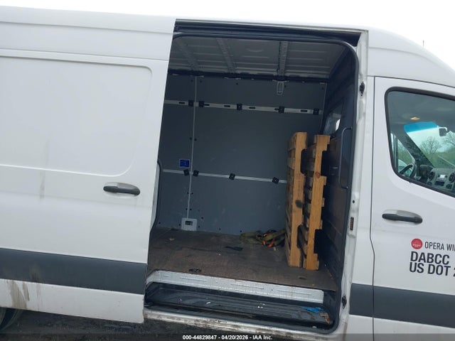 2021 Mercedes-benz Sprinter 4500 High Roof V6 მანქანა იყიდება აუქციონზე, vin: W1Y9ED3Y8MT071626, აუქციონის ნომერი: 44829847