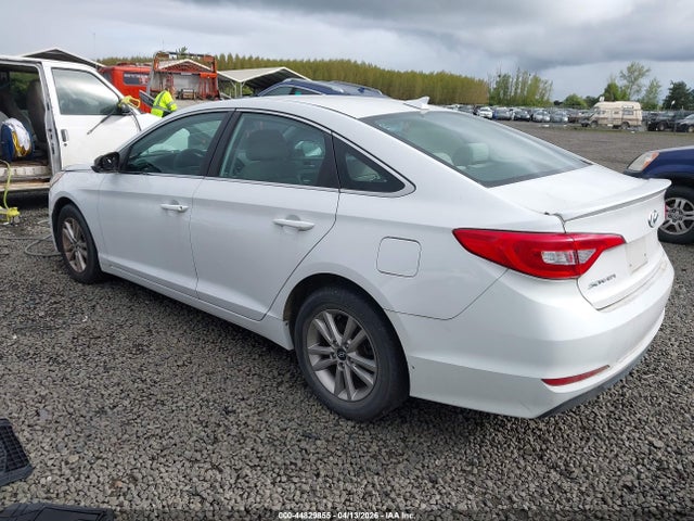 5NPE24AF1FH000689 Hyundai SONATA SE