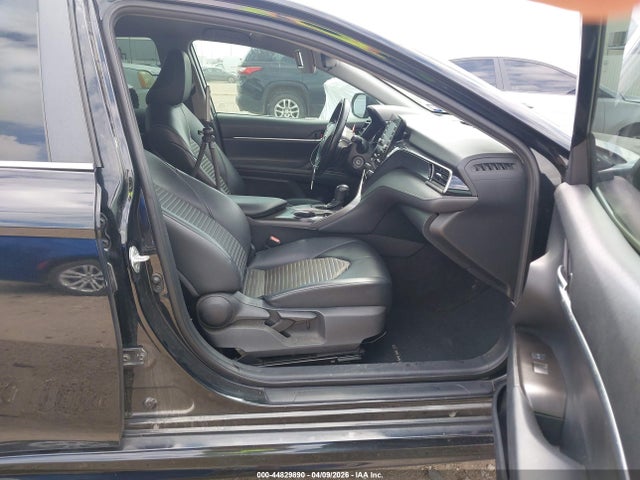 44829890 :رقم المزاد ، 4T1G11AK1MU549105 vin ، 2021 Toyota Camry Se مزاد بيع
