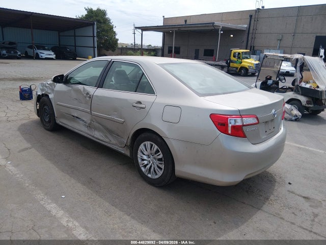 4T4BF1FKXER392198 Toyota CAMRY LE