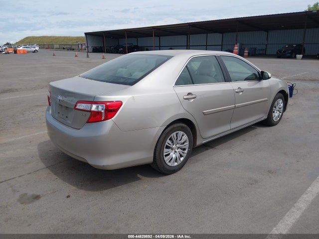 4T4BF1FKXER392198 Toyota CAMRY LE
