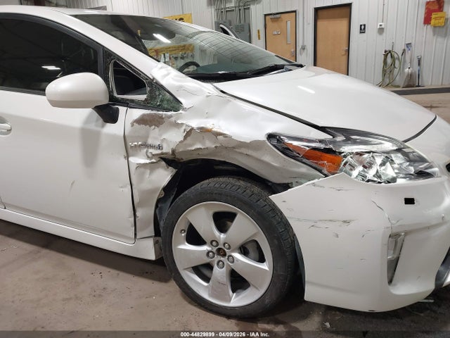 Toyota Prius Five 2014 JTDKN3DU1E1779225 Image 6