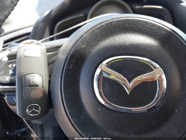 3MZBN1L33JM259406 Mazda Mazda3 Touring