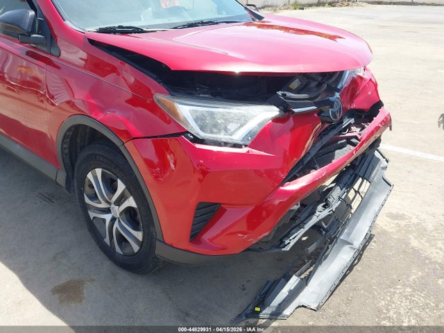 2T3ZFREV1HW403488 Toyota RAV4 LE