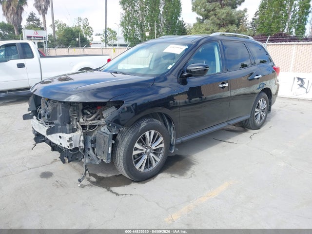 Nissan Pathfinder S 2018 5N1DR2MN1JC654767 Image 2