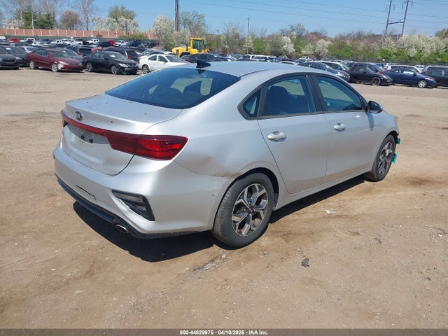 Продажа на аукционе авто 2019 Kia Forte Lxs, vin: 3KPF24AD1KE079508, номер лота: 44829975