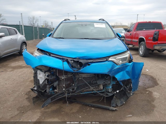 Продаж на аукціоні авто 2016 Toyota Rav4 Hybrid Limited, vin: JTMDJREV0GD027757, номер лоту: 44829987