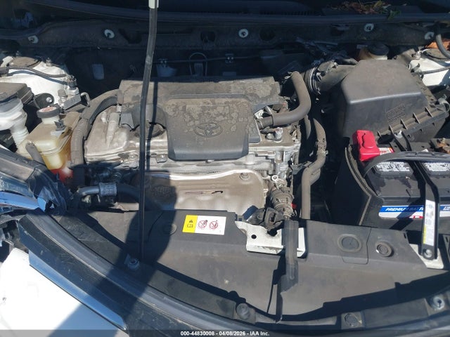 Toyota RAV4 LE 2018 JTMZFREV1JJ155845 Image 10