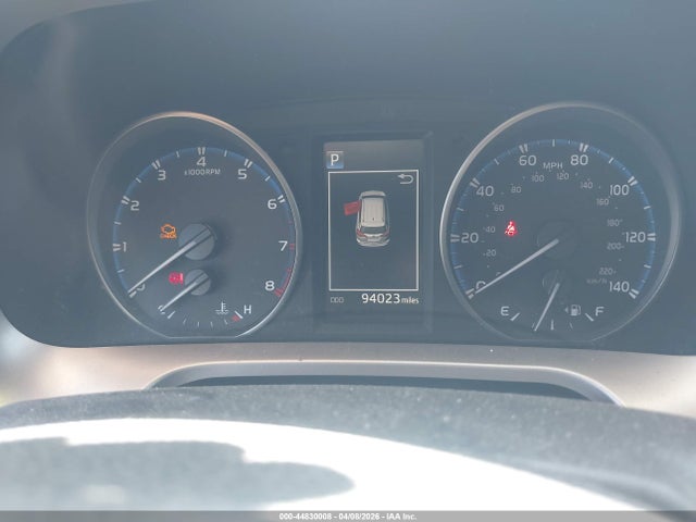 Toyota RAV4 LE 2018 JTMZFREV1JJ155845 Image 7
