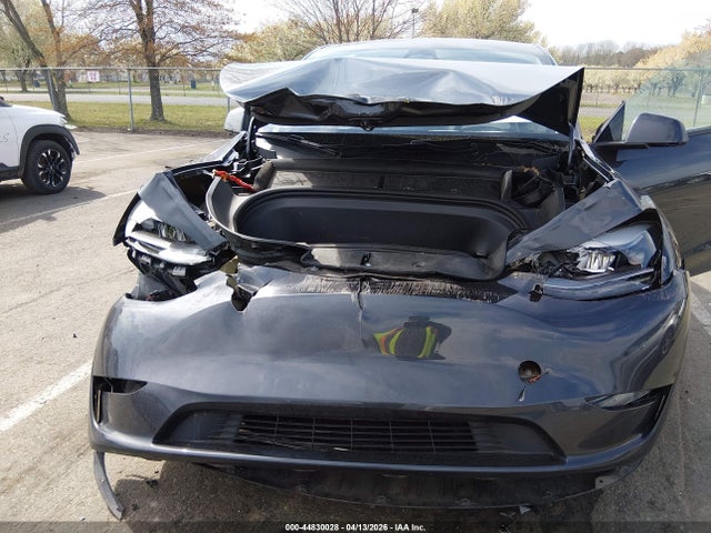 Aukcja sprzedaży 2024 Tesla Model Y Long Range Dual Motor All-wheel Drive, vin: 7SAYGAEE4RF022481, numer aukcji: 44830028
