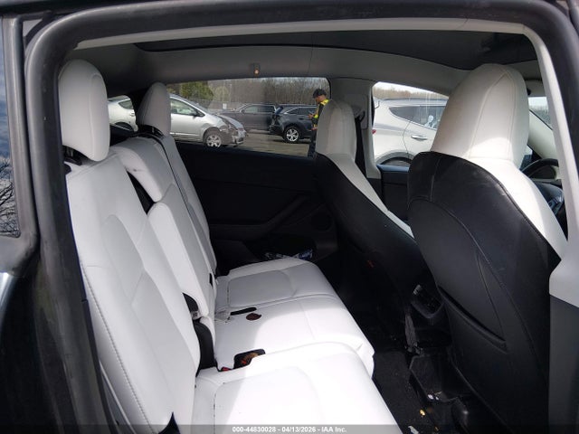 Aukcja sprzedaży 2024 Tesla Model Y Long Range Dual Motor All-wheel Drive, vin: 7SAYGAEE4RF022481, numer aukcji: 44830028