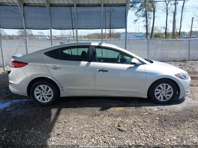 Aukcja sprzedaży 2018 Hyundai Elantra Se, vin: 5NPD74LF6JH400718, numer aukcji: 44830032
