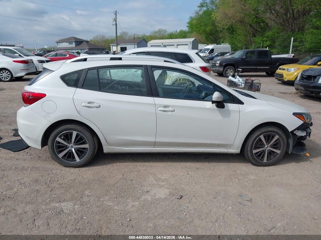 44830033 :رقم المزاد ، 4S3GTAV60M3715549 vin ، 2021 Subaru Impreza Premium 5-door مزاد بيع