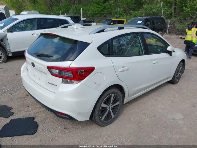 44830033 :رقم المزاد ، 4S3GTAV60M3715549 vin ، 2021 Subaru Impreza Premium 5-door مزاد بيع