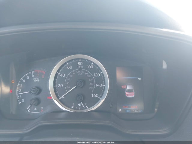 JTDEPRAE9LJ115808 Toyota COROLLA LE