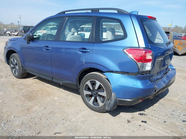 2018 SUBARU FORESTER JF2SJABC9JH587256 Photo 2