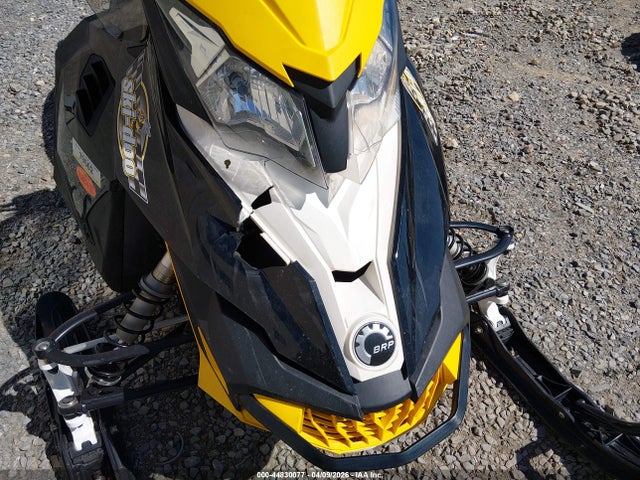 Ski Doo Other 2017 2BPSUKHA9HV000237 Image 6