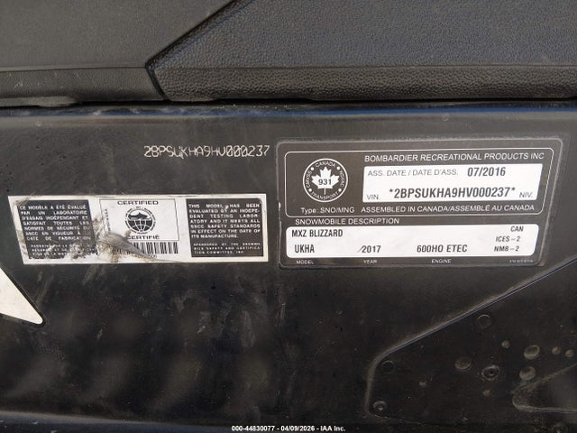 Ski Doo Other 2017 2BPSUKHA9HV000237 Image 9
