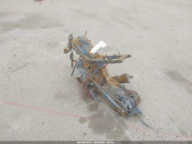 44830079 :رقم المزاد ، MLHJC7511L5205708 vin ، 2020 Honda Grom 125 مزاد بيع