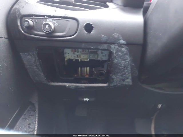 2021 CHEVROLET MALIBU 1G1ZC5ST1MF002001 Photo 5