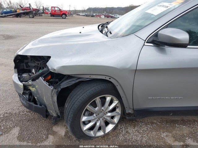 2016 Jeep Cherokee Limited მანქანა იყიდება აუქციონზე, vin: 1C4PJMDB1GW170227, აუქციონის ნომერი: 44830108